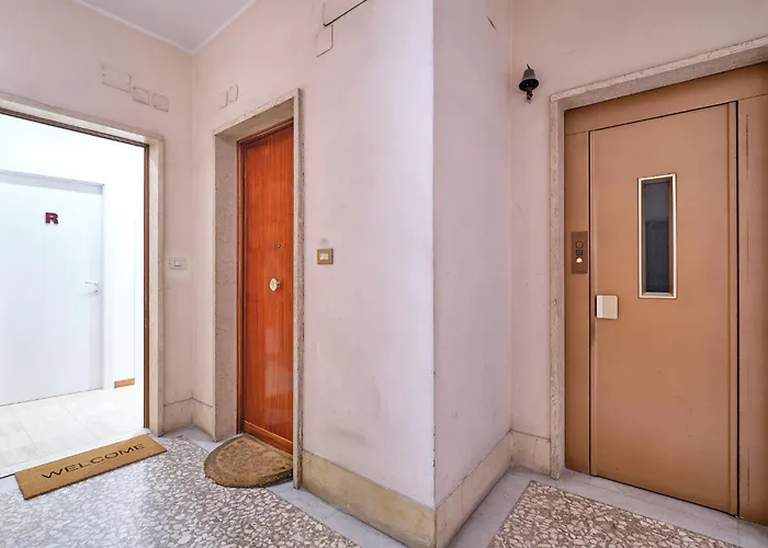 Apartment 2nd Level *